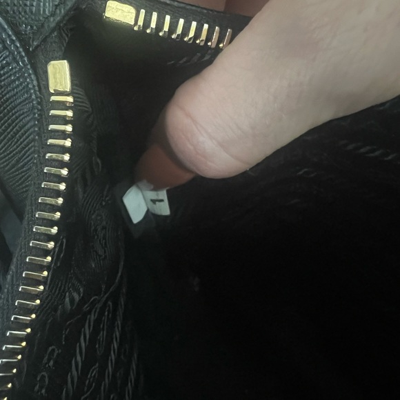 Prada re edition 2005 crossbody bag - Picture 4 of 12